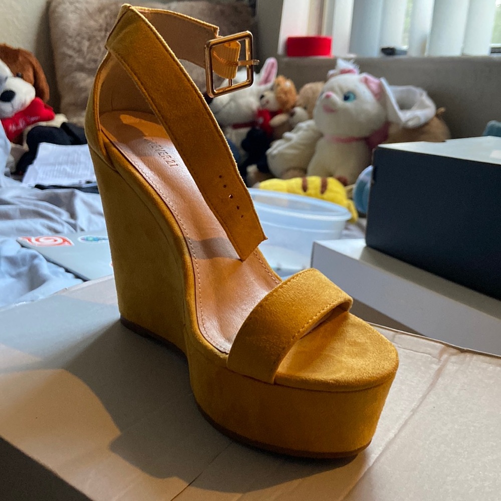 Forever 21 yellow heels